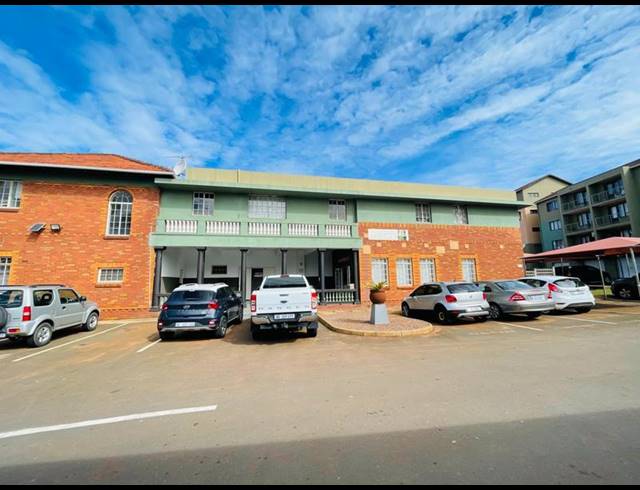 1 BEDROOM APARTMENT FOR SALE IN MONTCLAIR